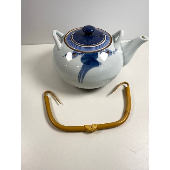 Arita Ware Grey Floral Japanese Tea Set with Teapot & 5 Cups w/ Lids Modern - Picture 9 of 9